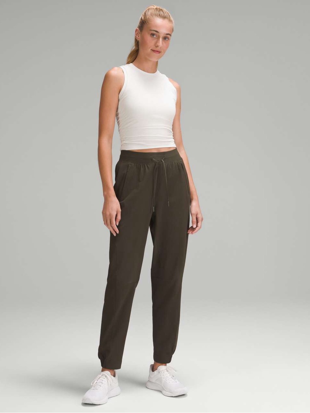 LIKE NEW Lululemon License To Train high rise pants